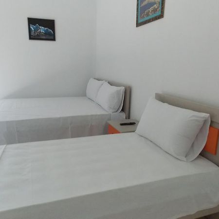 סרנדה Guest House Vila Bega מראה חיצוני תמונה