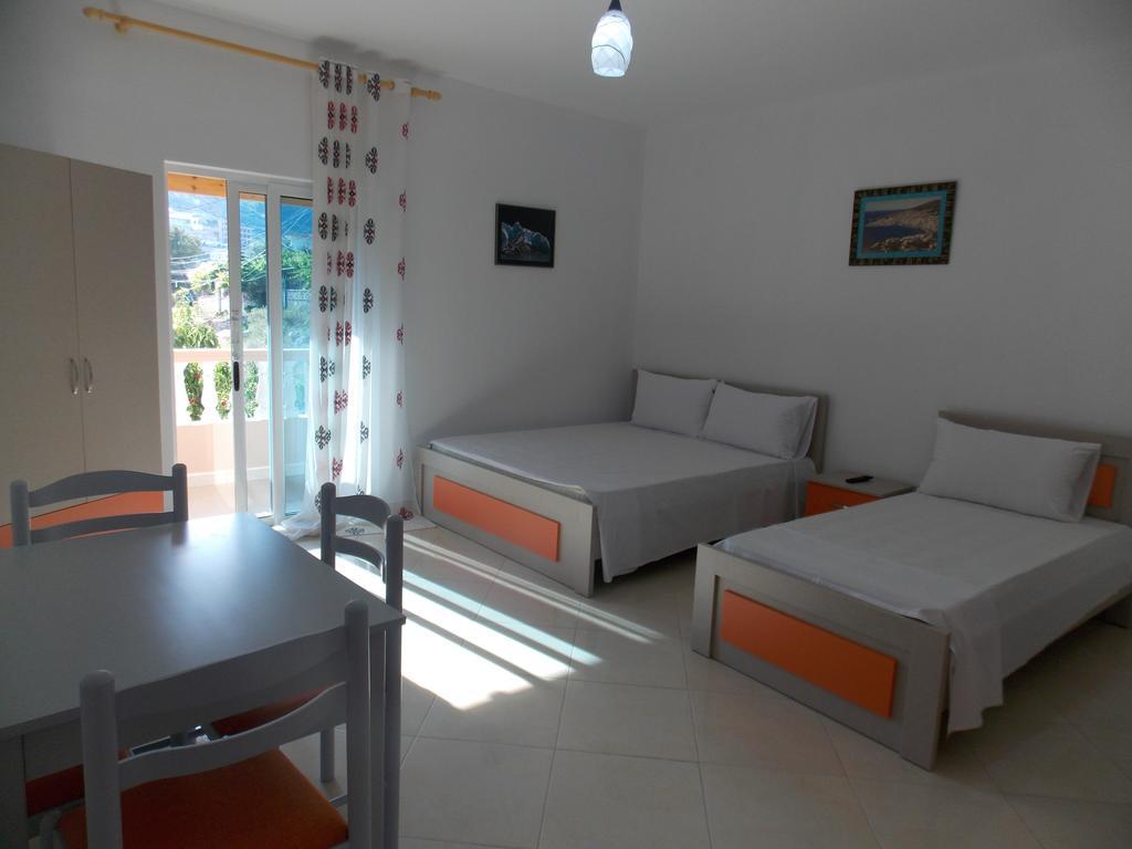 סרנדה Guest House Vila Bega מראה חיצוני תמונה