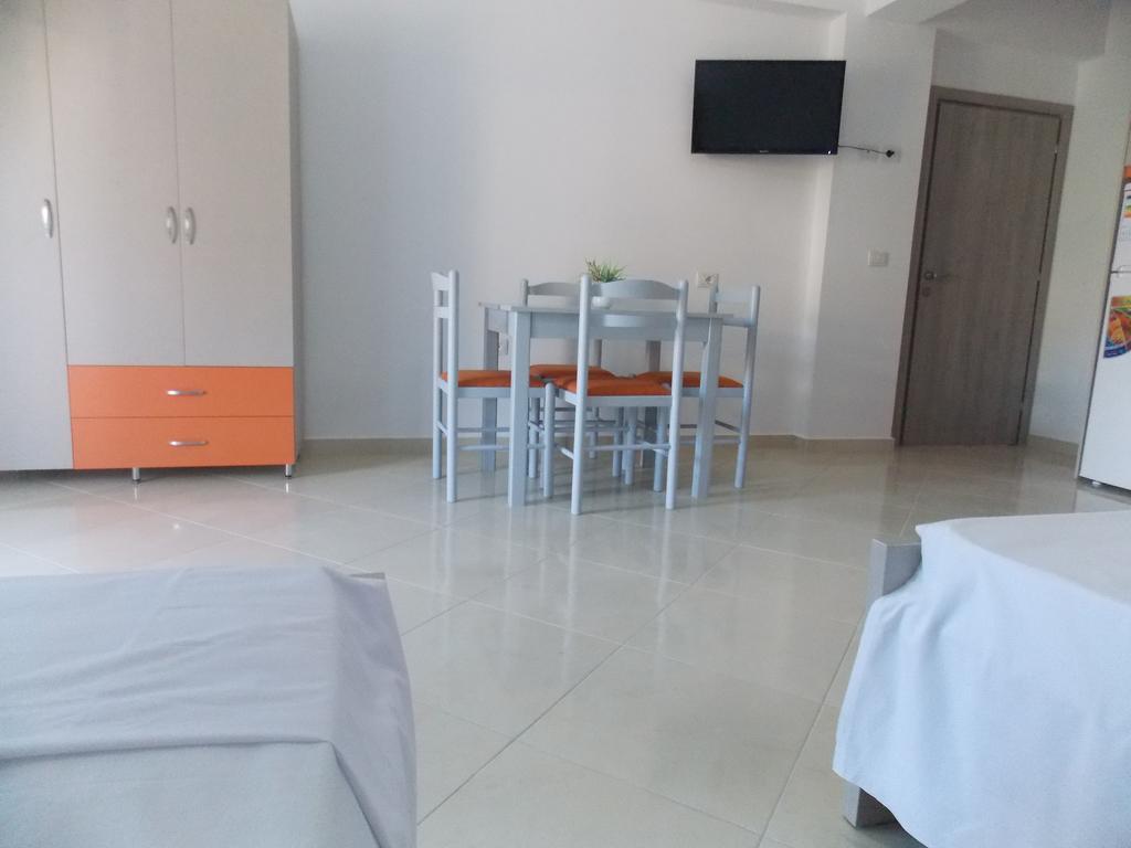 סרנדה Guest House Vila Bega מראה חיצוני תמונה