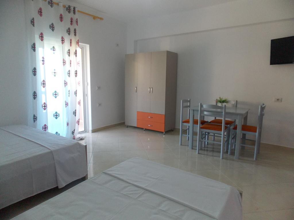 סרנדה Guest House Vila Bega מראה חיצוני תמונה