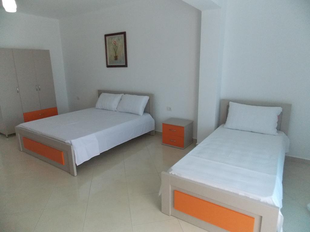 סרנדה Guest House Vila Bega מראה חיצוני תמונה