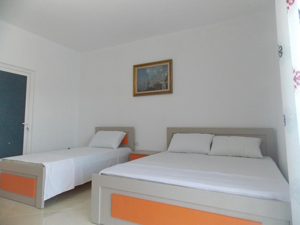 סרנדה Guest House Vila Bega מראה חיצוני תמונה